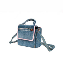 Load image into Gallery viewer, Boxy Denim Purse
